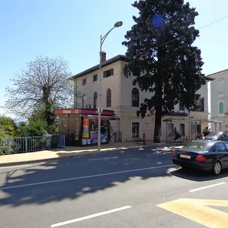 Apartman With Beautiful Sea View Opatija