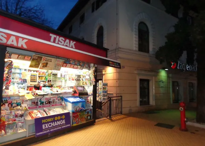 With Beautiful Sea View Apartment