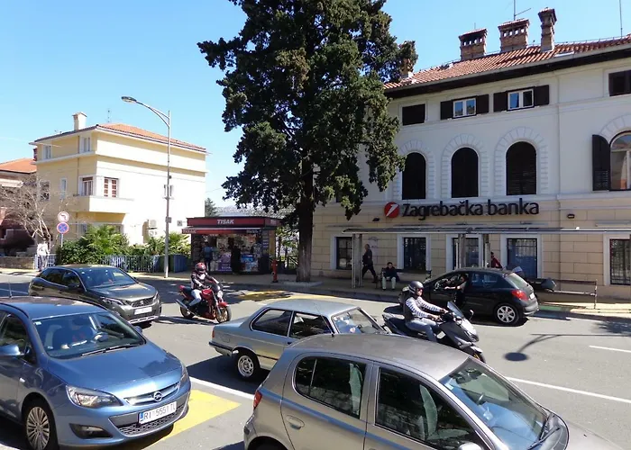 With Beautiful Sea View Apartment *