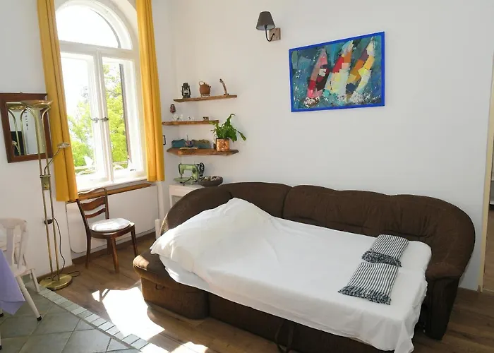 Apartment With Beautiful Sea View