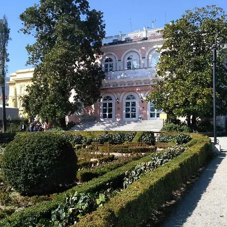 With Beautiful Sea View *