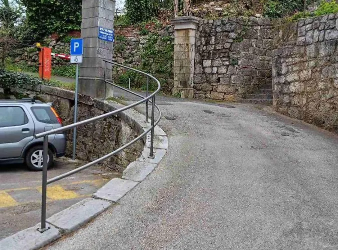 With Beautiful Sea View אופטיה